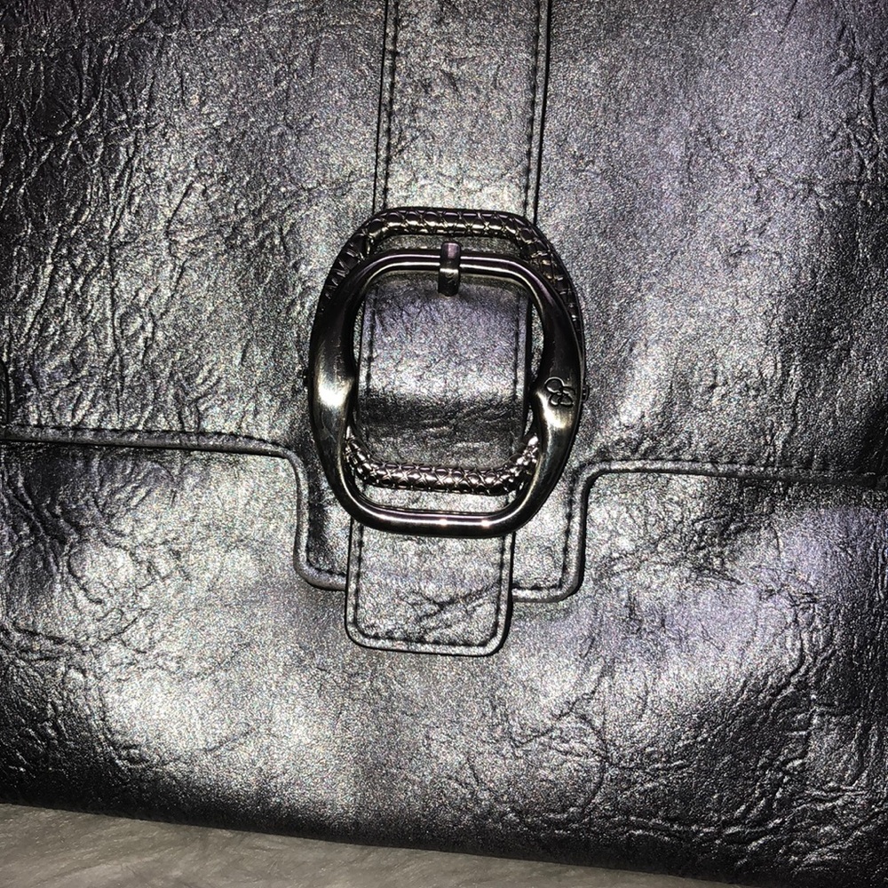 Jessica Simpson clutch - Picture 2 of 8